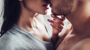 žene za sex kiss