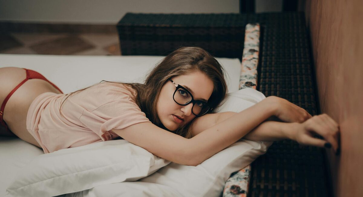 napaljene kurve mlada kuja