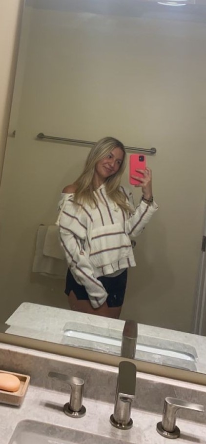 Djevojka 20+ bjelovar