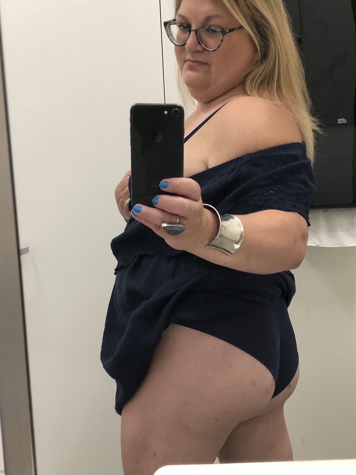 Zabavna bucmasta dama