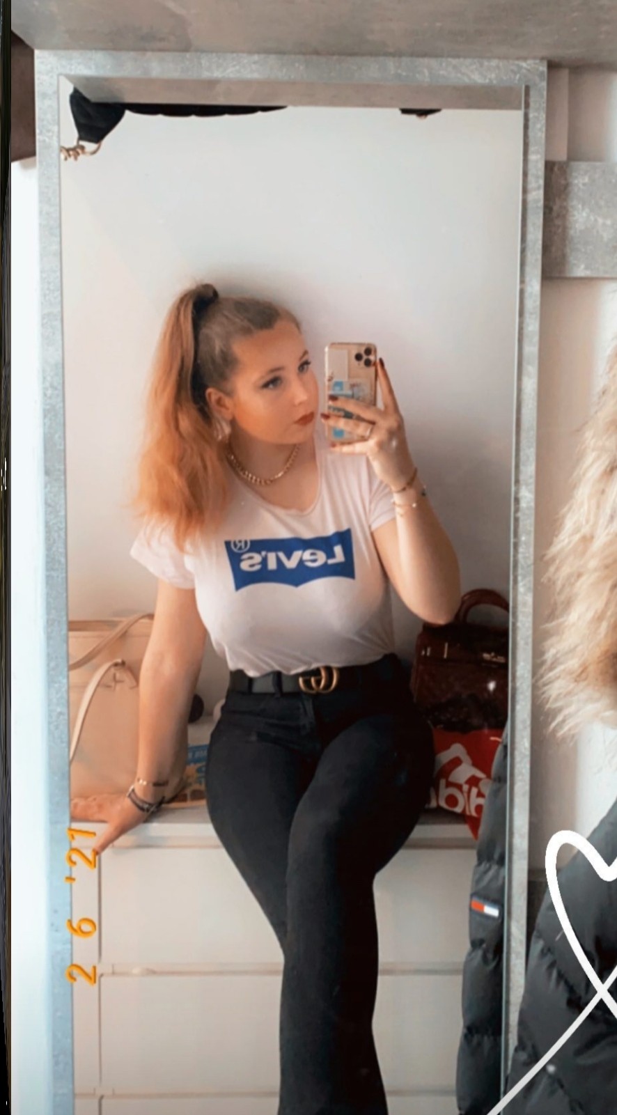 Nije sramota tražiti na internetu