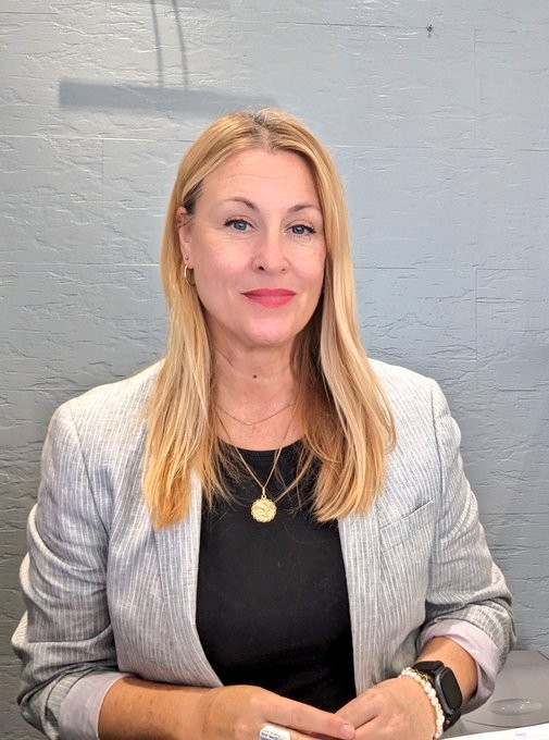 uvijek dobro raspoložena