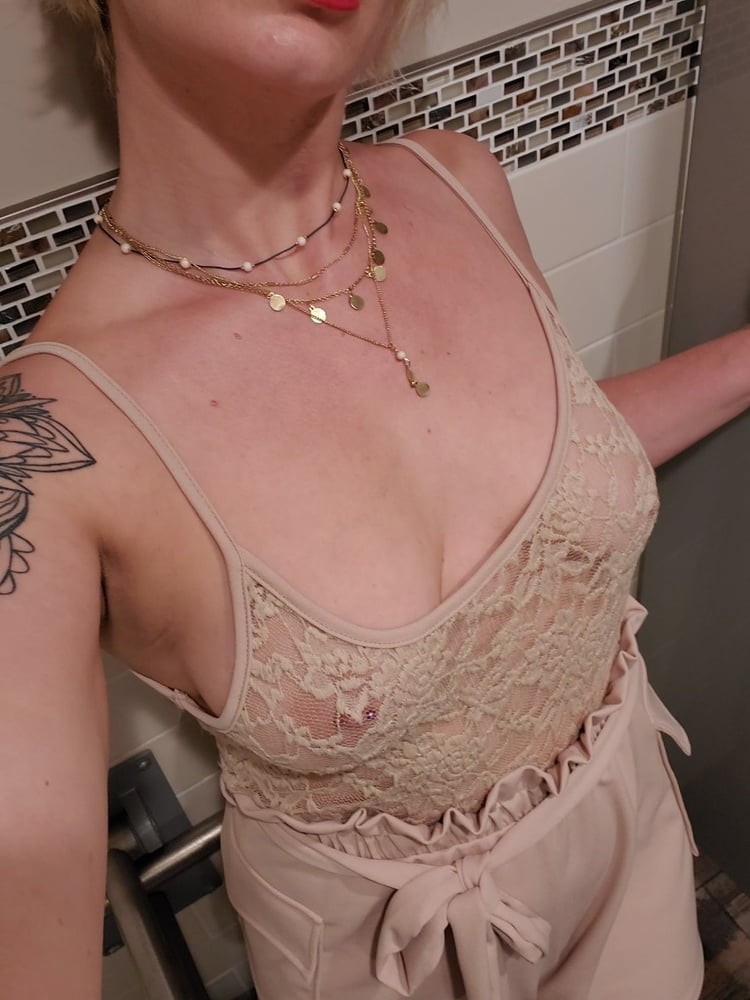 Kuja traži društvo – oralka seks