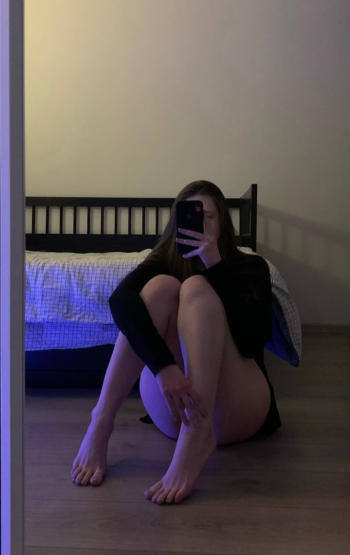 sanjam napaljeni muški glas